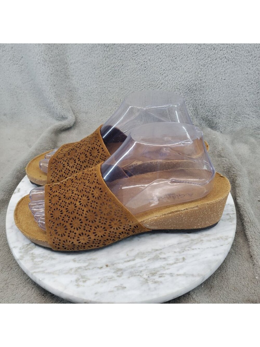 A. Giannetti Shoes Womens Size 8 Brown Leather Wedge Slide Sandals